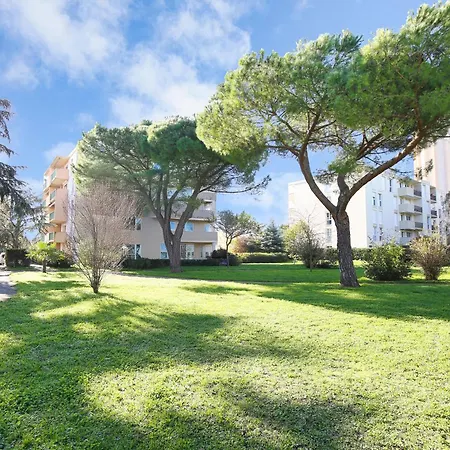 Апартаменты Riverside Toulouse